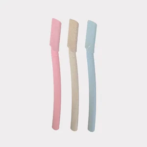 Wheat Straw Eyebrow Razor with eco-friendly green handle for precise eyebrow shaping and facial hair removal