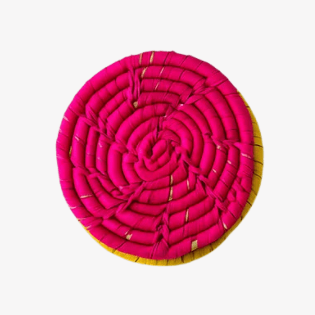 Table Coaster – Handcrafted Date Palm Leaf - Image 4